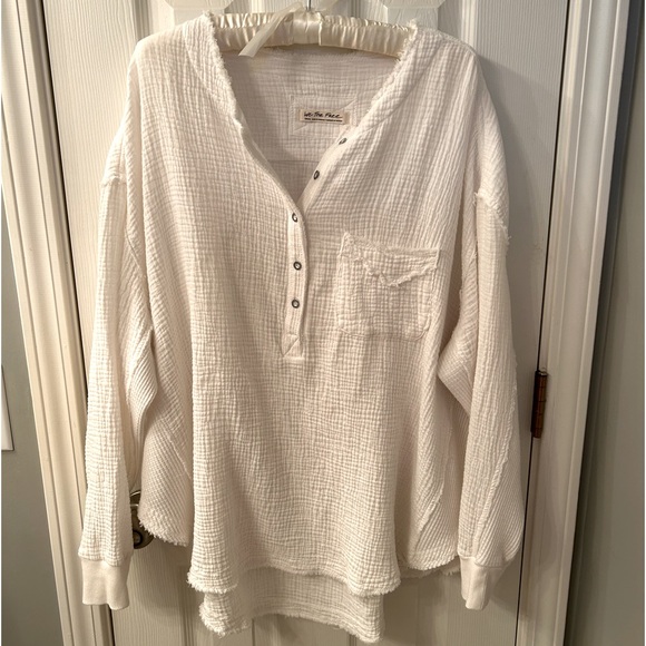 We The Free Back At It Henley - Picture 1 of 5